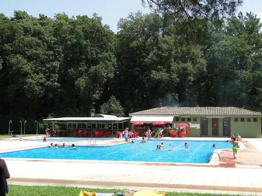 Detached Villa For 6 People In Lloret De Mar With Comunal Outdoor Swimming Pool Puigventos