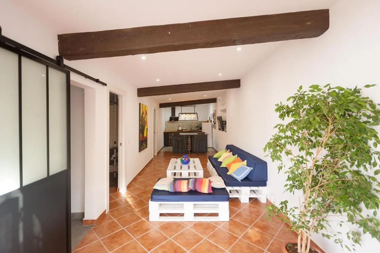 Detached Villa For 6 People In Lloret De Mar With Comunal Outdoor Swimming Pool Puigventos 0*,