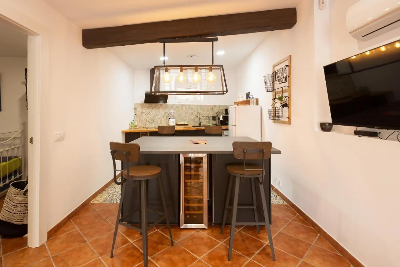Detached Villa For 6 People In Lloret De Mar With Comunal Outdoor Swimming Pool Puigventos 0*,