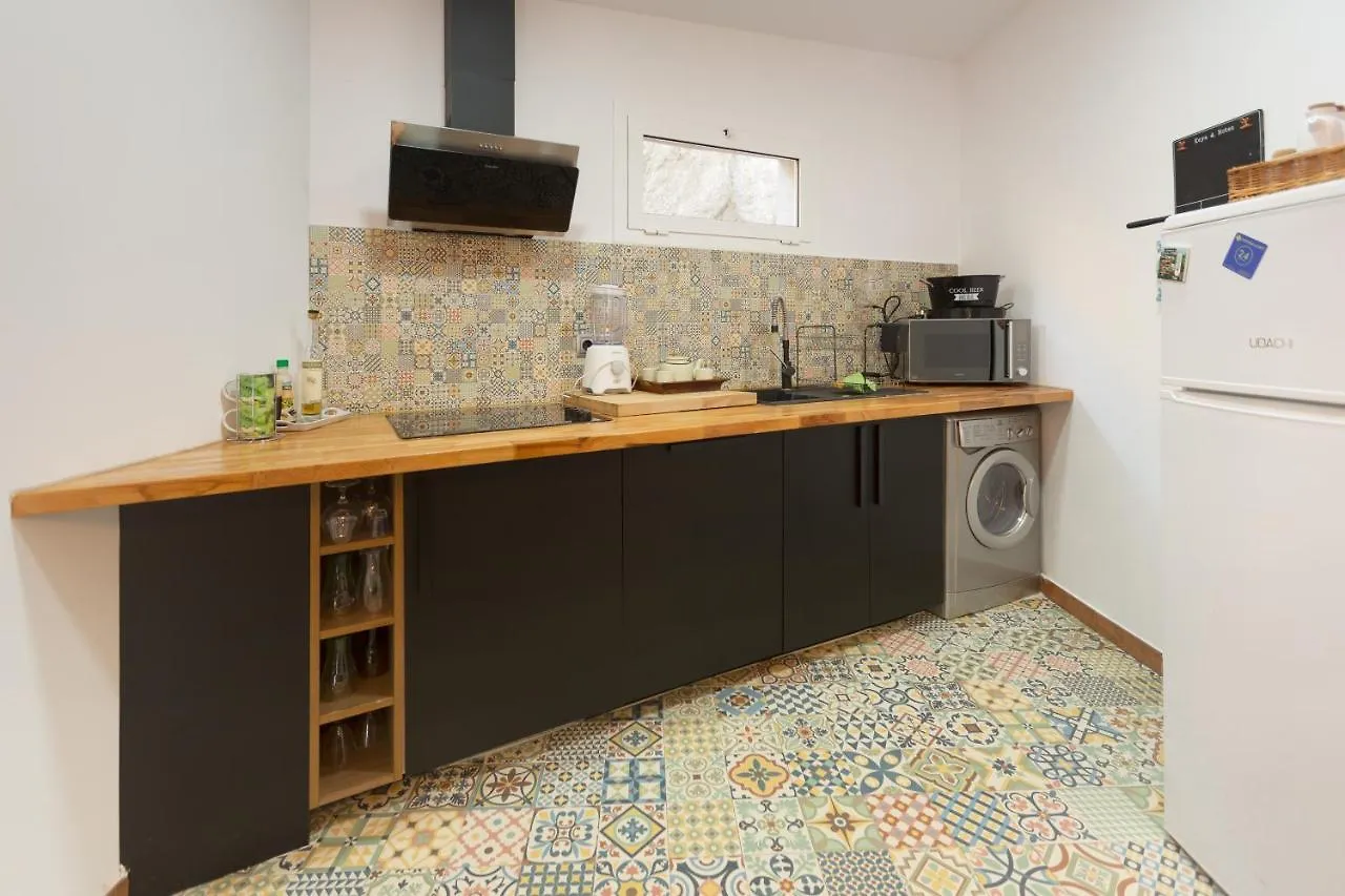 Detached Villa For 6 People In Lloret De Mar With Comunal Outdoor Swimming Pool Puigventos